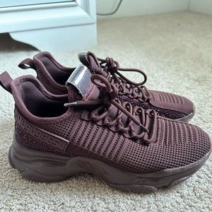 Steve Madden Sneakers